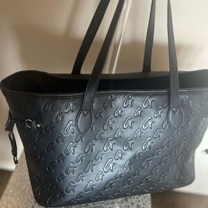 GLAMAHOLIC MONOGRAM GLAM TOTE MATTE BLACK Vegan leather, signature logo